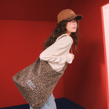 Zhao Lusi Design Brand ROSYDOEDIAN Commuter Outfit Hat and Tote Set - CPOP UNIVERSE Chinese Drama Merch Store