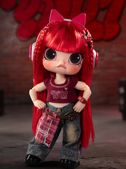 In stock] POPMART MOLLY× YUQI Song Yuqi Limited 1/8 Action Figure