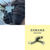 Wang Yibo Merch - Wang Yibo Dancing Hair Claw Clip [Fan-made]