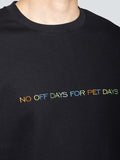 [In stock] Hou Minghao x PLUG-IN PET 'NO OFF DAYS FOR PET DAYS' Lounging T-shirt + Photo Card & Post Card Benefit
